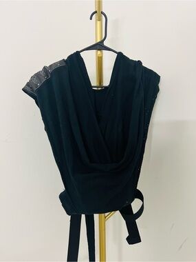 Wrap carrier